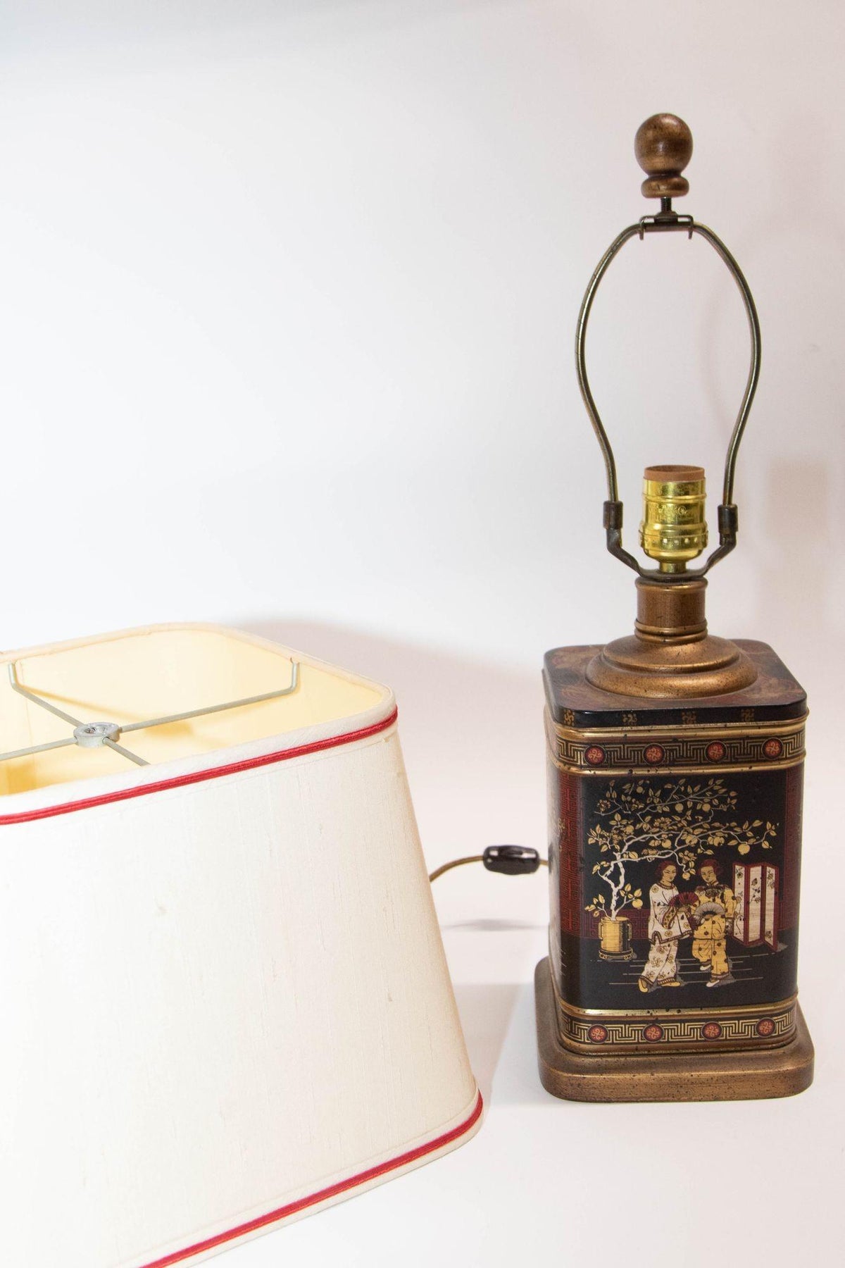 Frederick Cooper Chinoiserie Table Lamps Vintage Circa 1950’s — United States