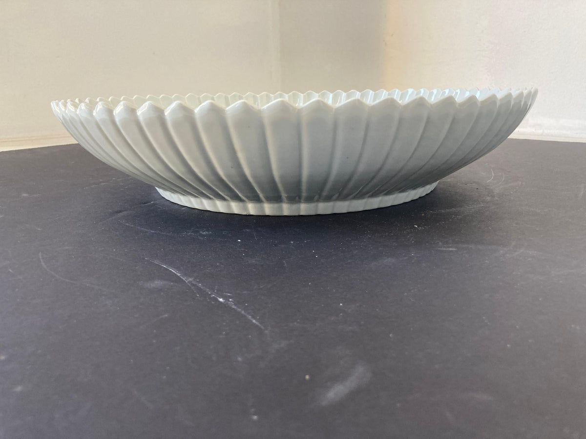Chinese Asian White Ceramic Platter Bowl Scalloped Huge Heavy 17 in. D. — additional view 18