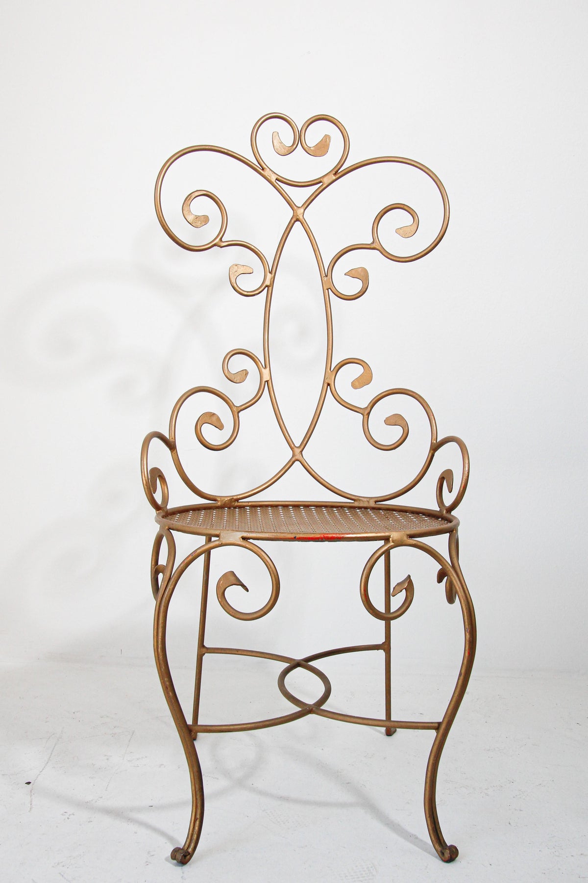 Hollywood Regency Vintage Italian Gilt Iron Sculptural Chair — Italy