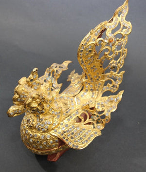 Burmese Bird-Shaped Betel Gold Lacquered Box