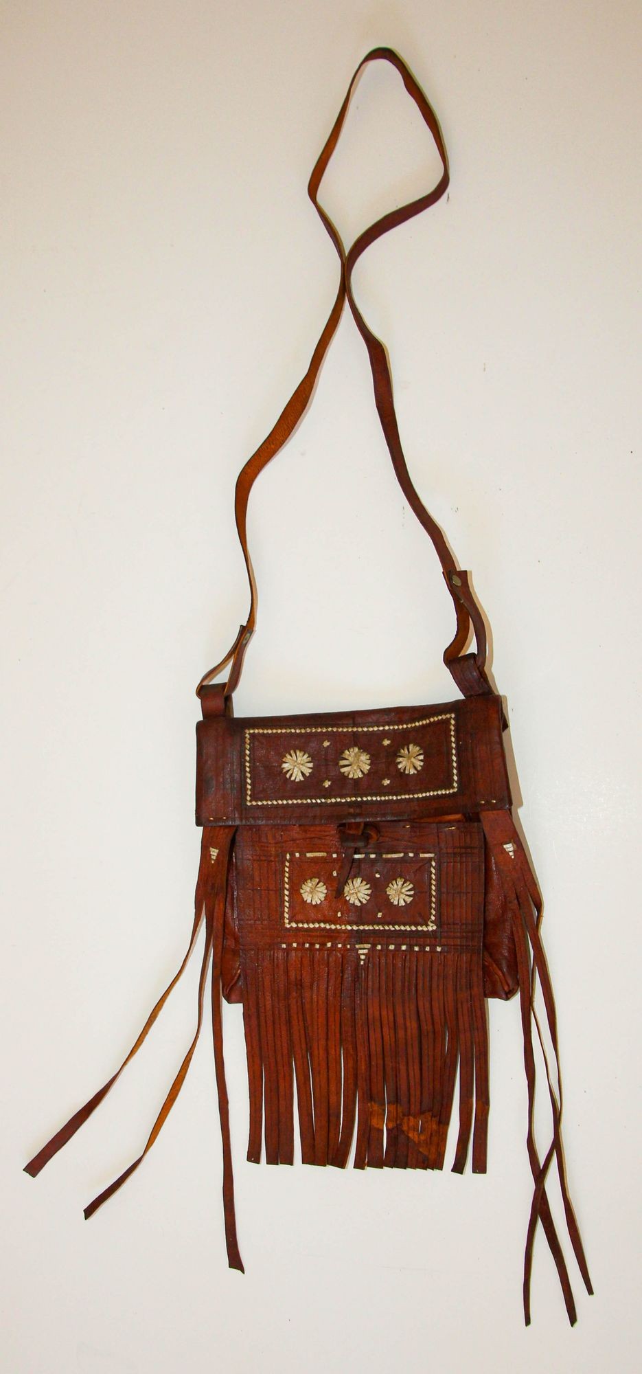 antique tooled leather purse, early 1900s vintage Jemco handbag w/  aesthetic design