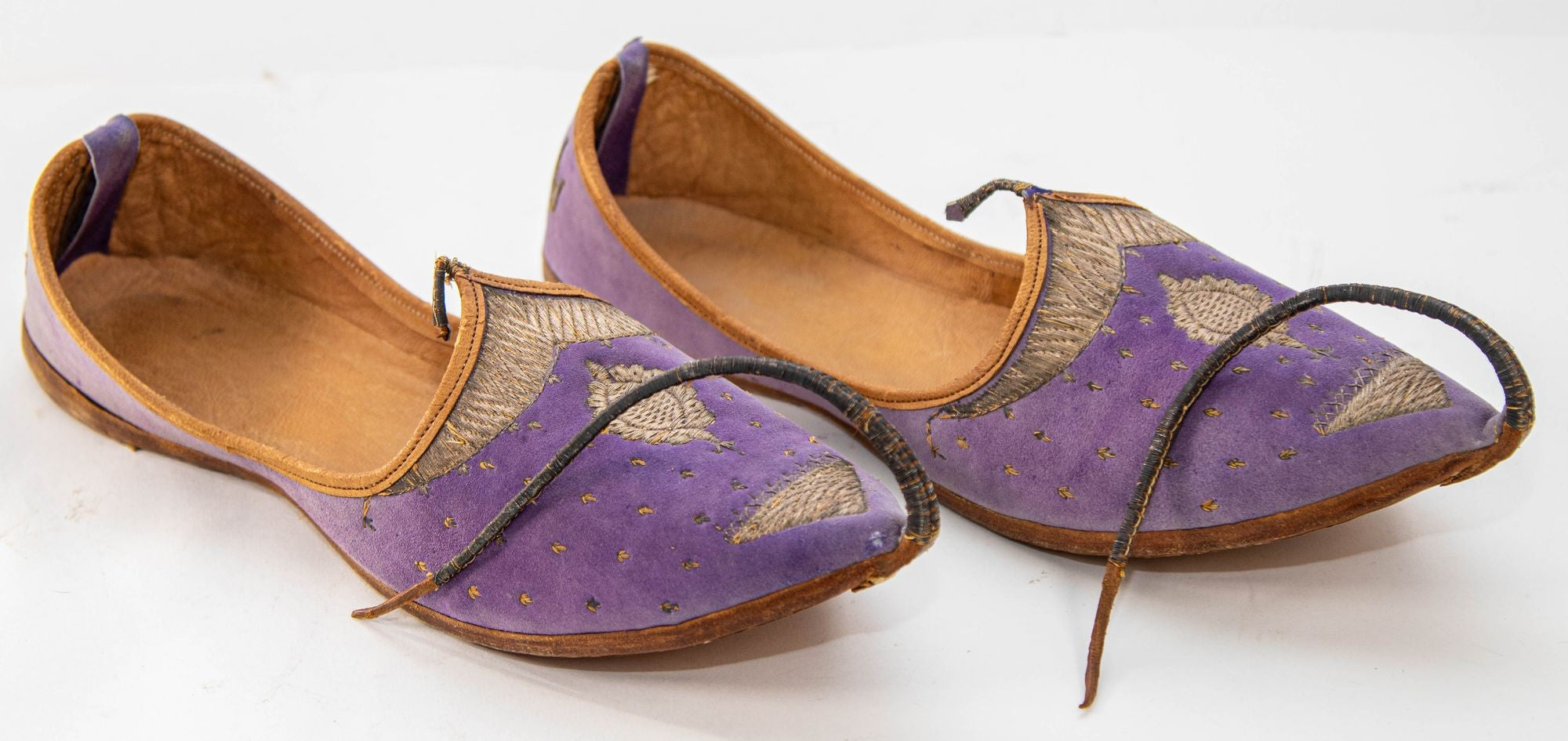 Antique Leather Purple Velvet Suede Mughal Raj Moorish Shoes Gold Embroidered