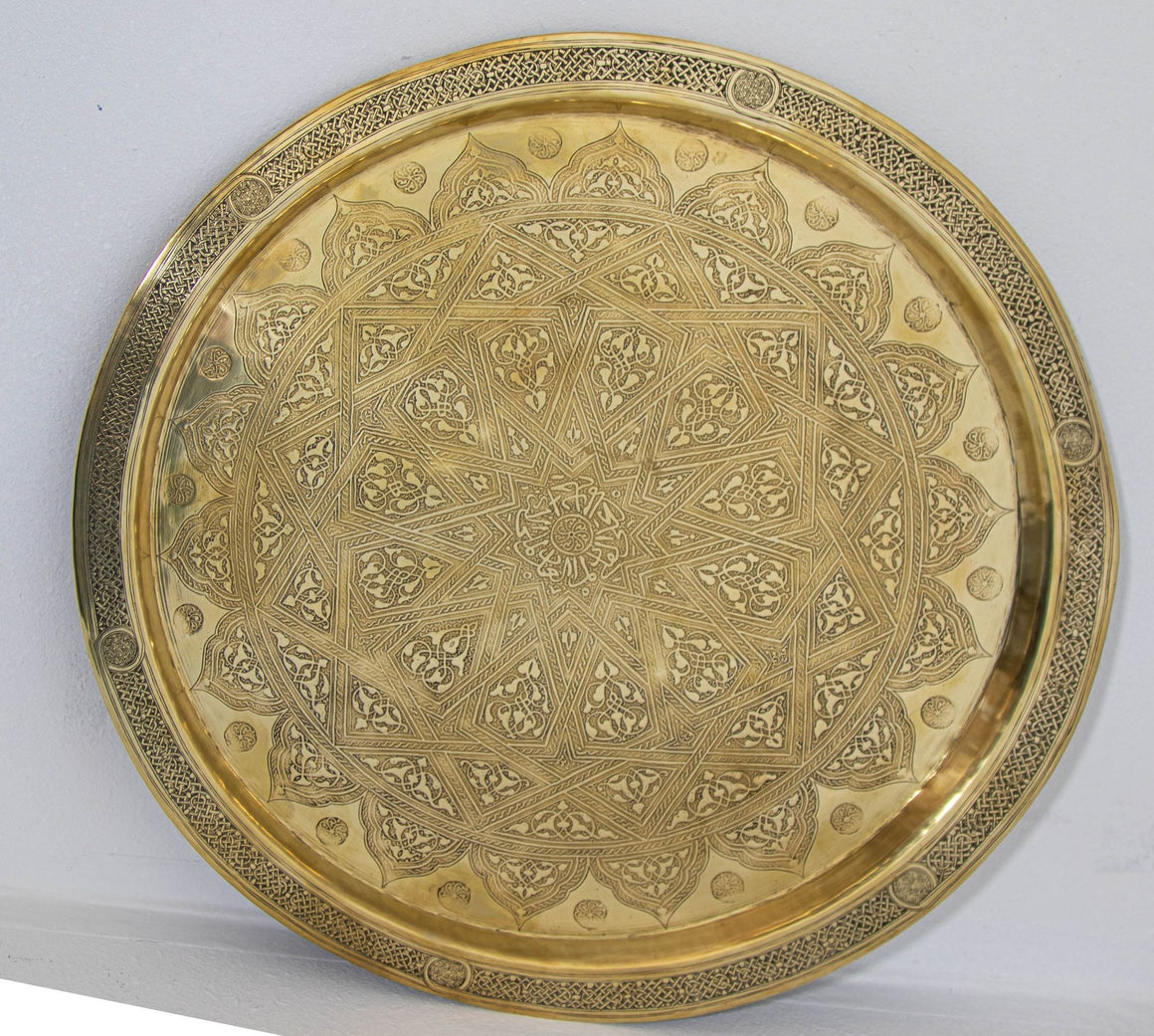 19th Century Mughal Indo Persian Fine Antique Brass Round Tray 17 in