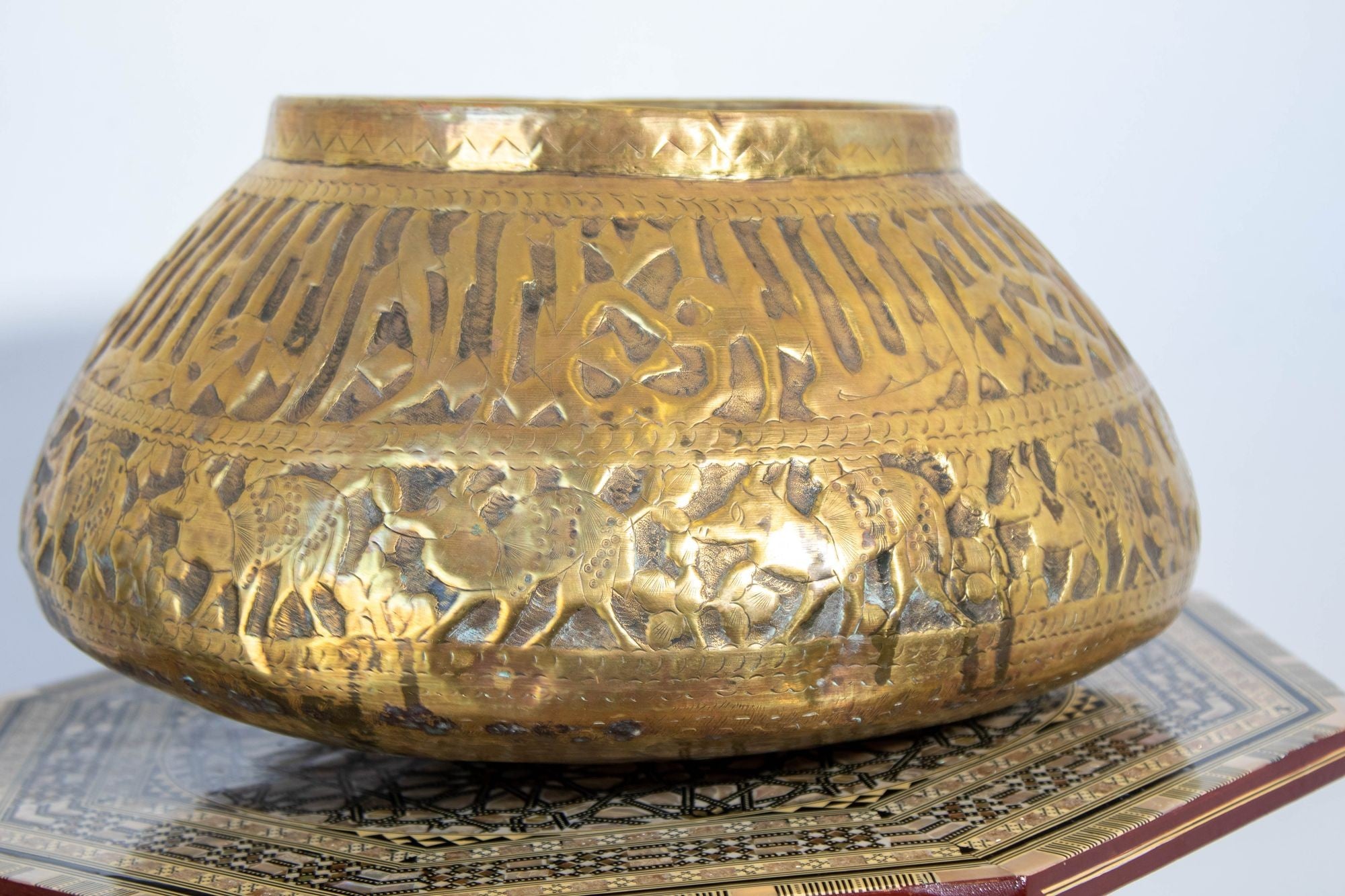 Large Islamic Brass Vessel Egyptian Moorish Round Brass Polished Bowl 19th c.