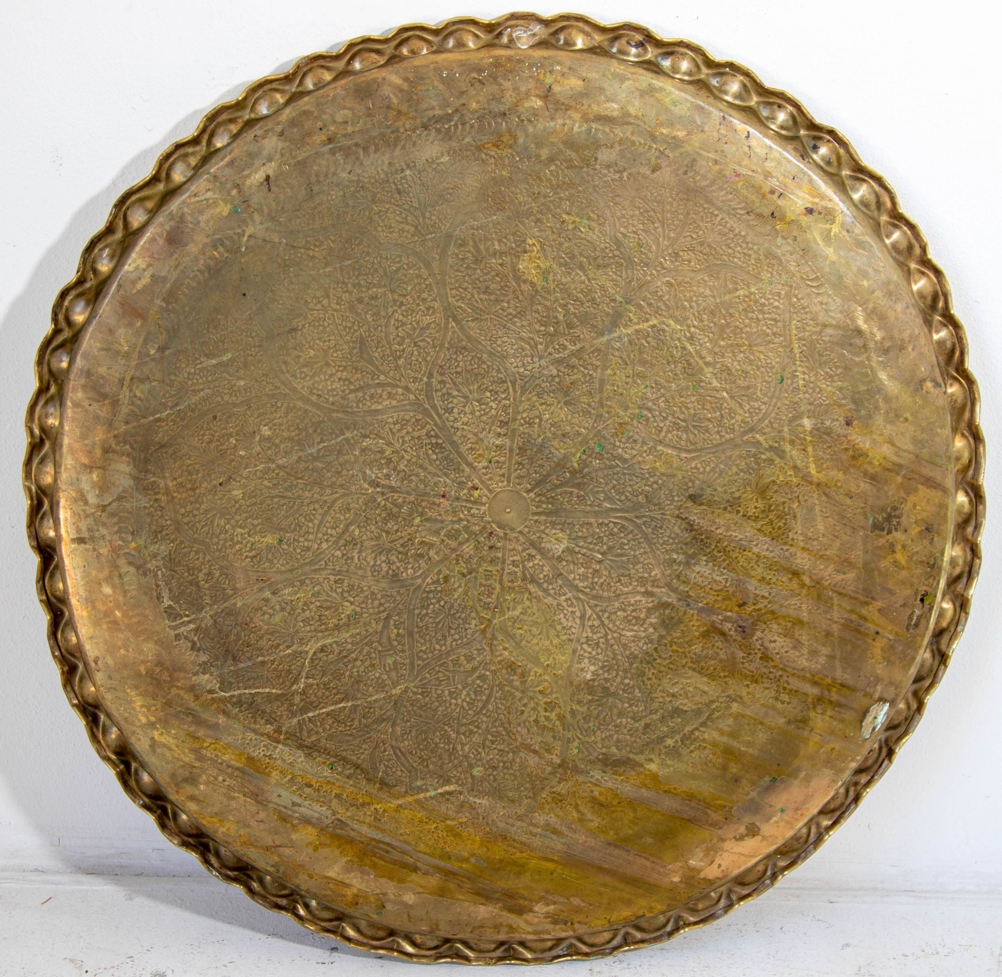 Antique Islamic Mughal Rajasthani Large Moorish Round Brass Tray with Crest Edges 30 in.
