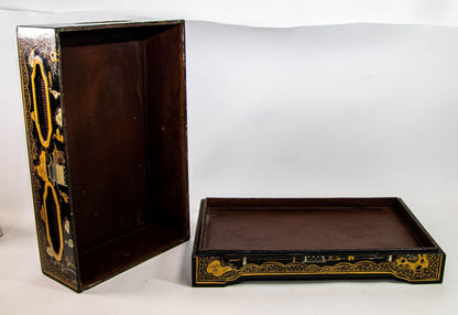 Large Chinoiserie Rectangular Black Lacquered Gilt Painted Covered Box 1950s — additional view 11