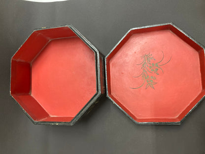 Large Chinese Tea Box Black Lacquered Gilt Hand Painted Octagonal Box 1940s