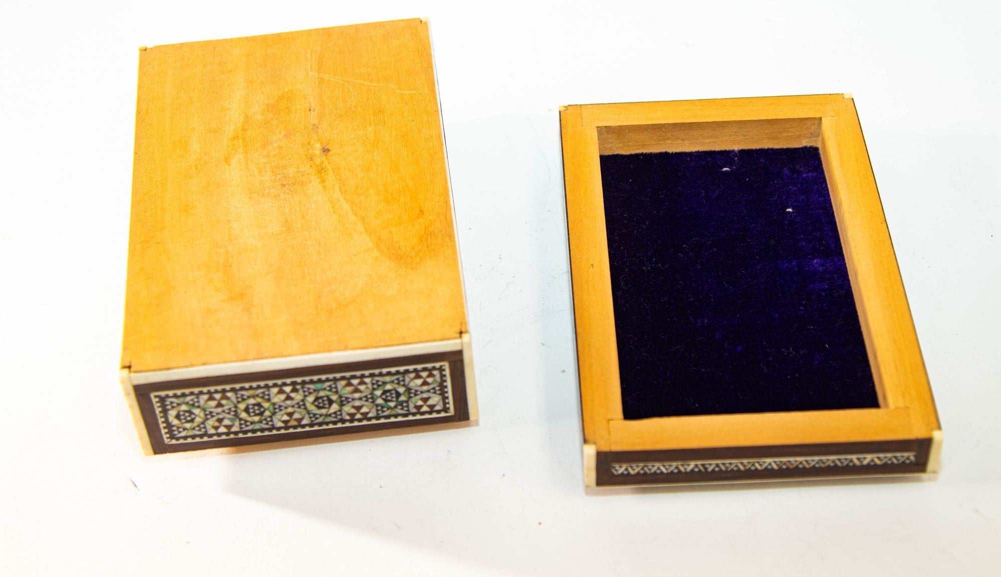 Antique Decorative Middle Eastern Islamic Box 1940s