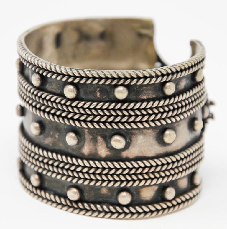 Vintage Moroccan Berber Tribal Bracelet, Handcrafted Metal Cuff, 1950