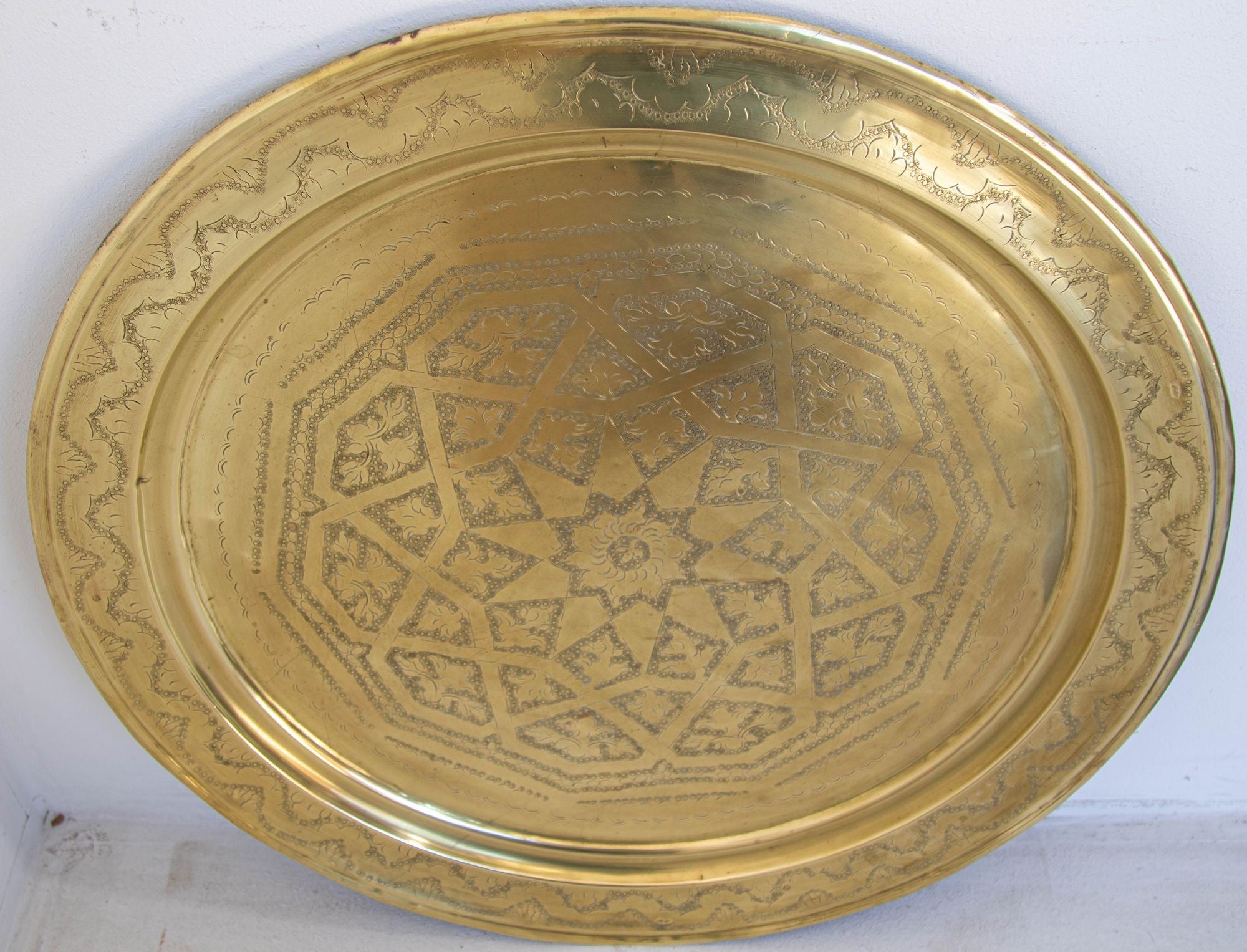 1940's Antique Moroccan Large Polished Round Brass Tray Platter 30 in. D.