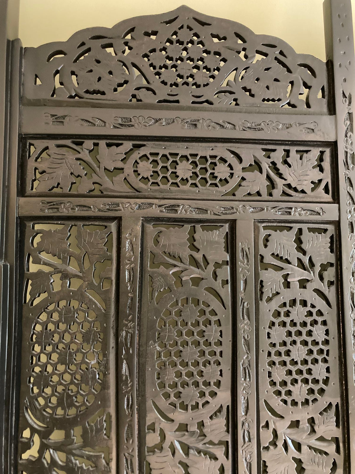 Hand-Carved Indo-Portuguese Moorish Queen Four-Poster Bed, India, 2000