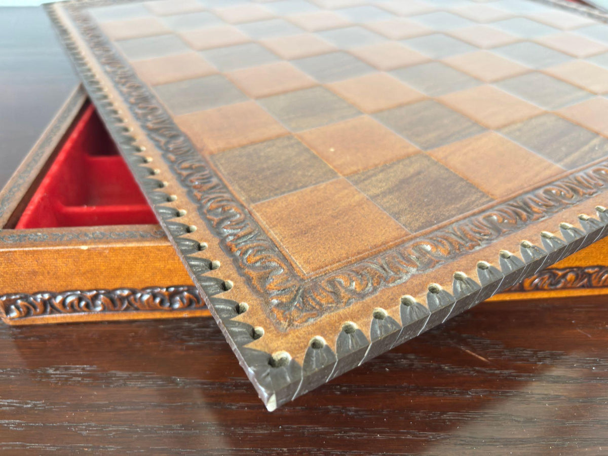 Italian Roman-Style Chess Set Cast Metal and Leather Leather Board Circa 1960 — detail view 14