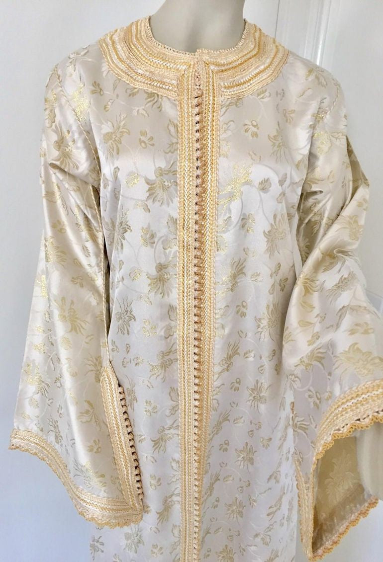 Vintage Moroccan Kaftan White and Gold Metallic Floral Brocade Caftan 1970's