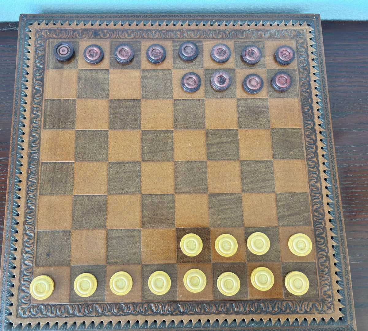 Italian Roman-Style Chess Set Cast Metal and Leather Leather Board Circa 1960 — detail view 15