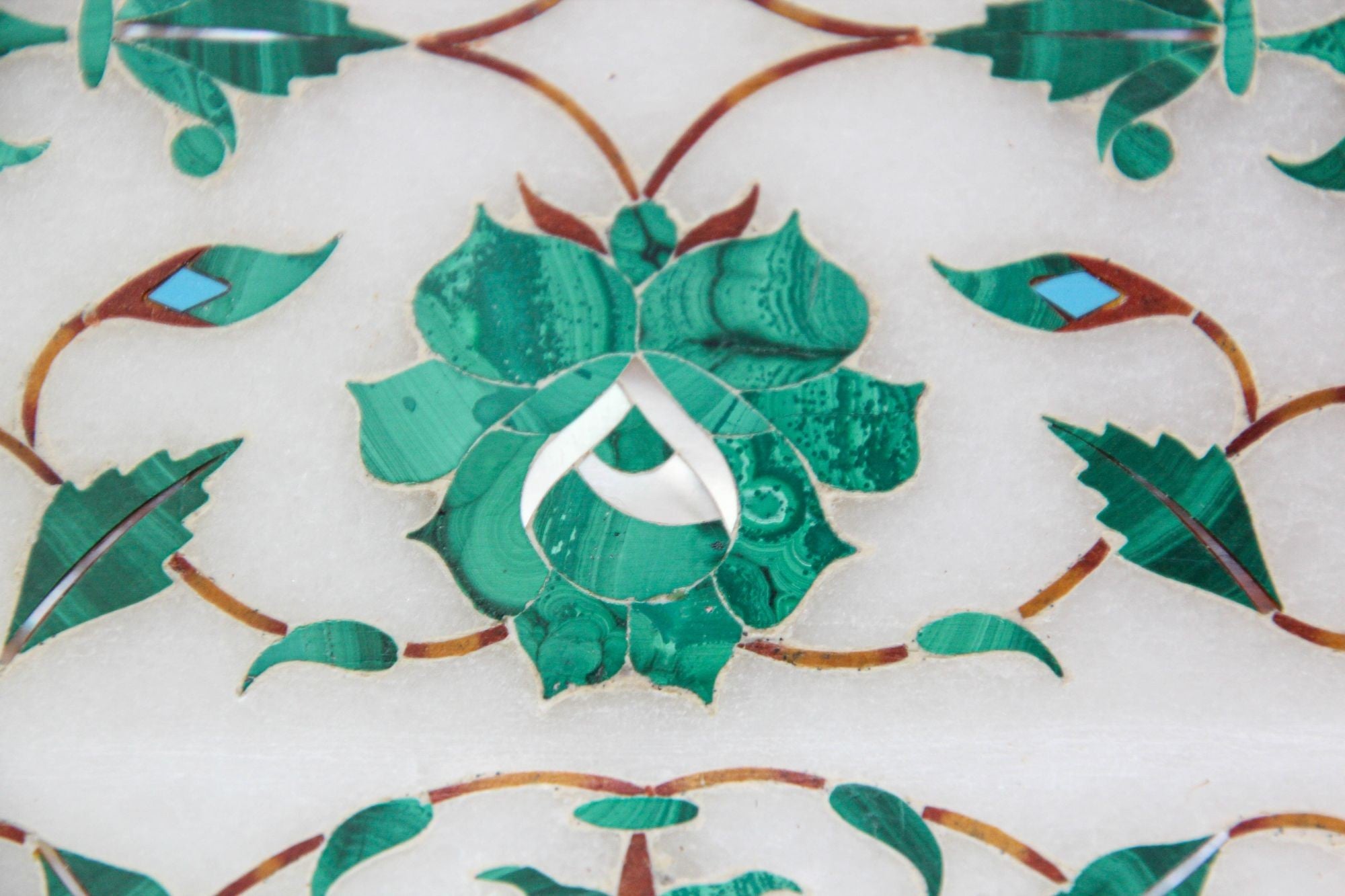 Pietra Dura White Mosaic Inlaid Marble Dish Handcrafted Agra India 1950