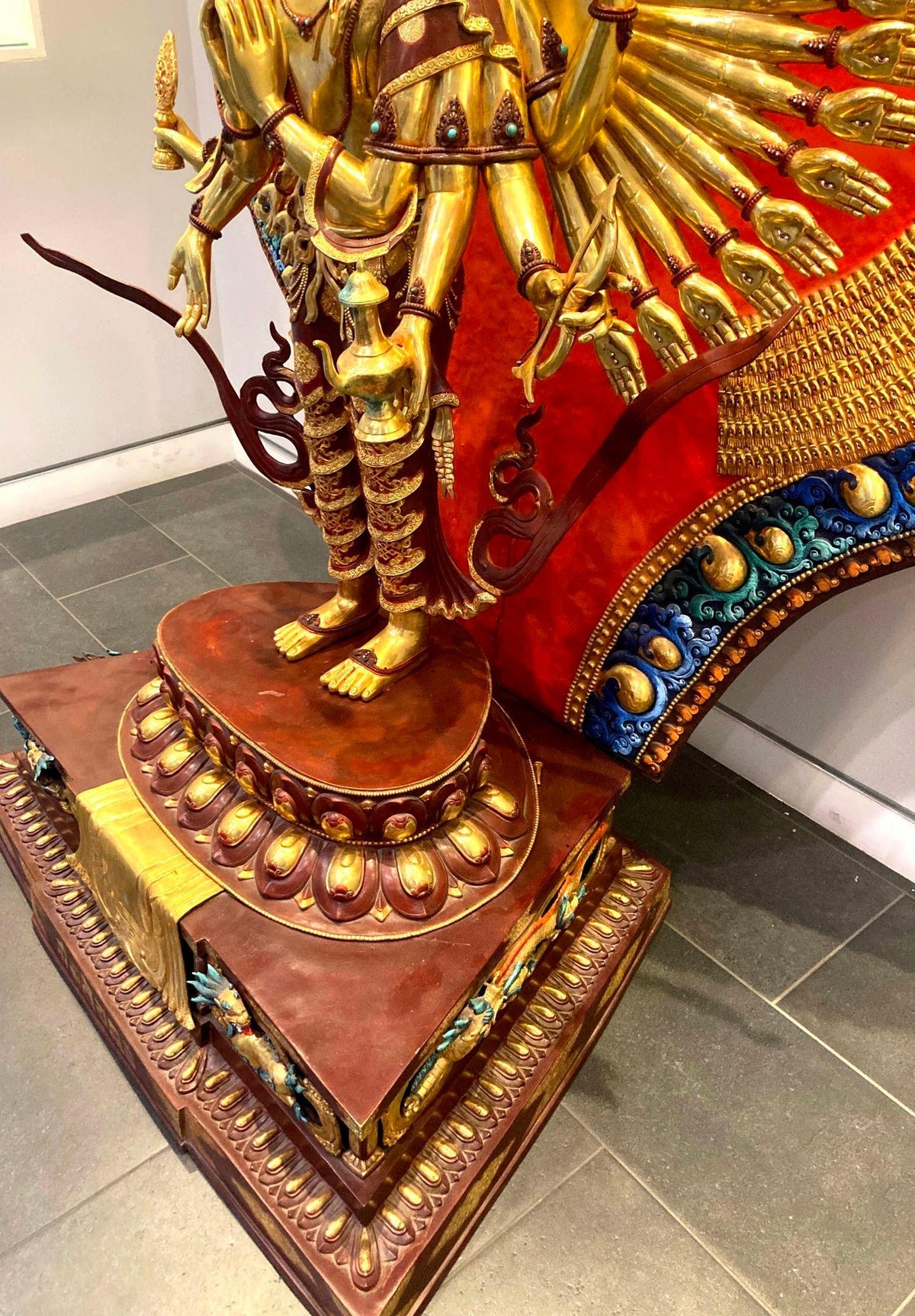 Handcrafted Oversized Gilt and Polychrome Copper Avalokiteshvara Statue, Nepal — detail view 15