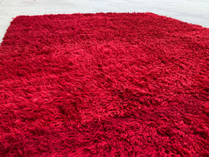 Vintage Red Ethnic Moroccan Fluffy Rug Bed of Roses