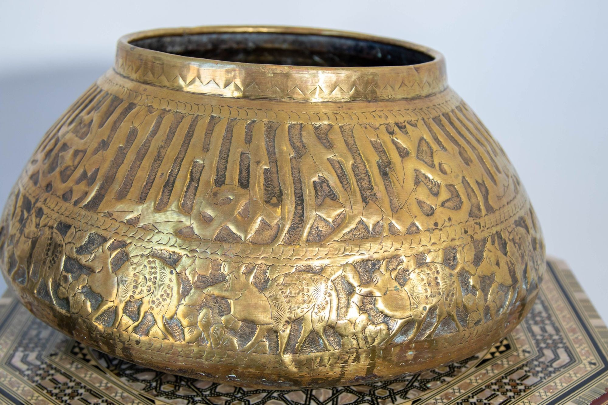 Large Islamic Brass Vessel Egyptian Moorish Round Brass Polished Bowl 19th c.