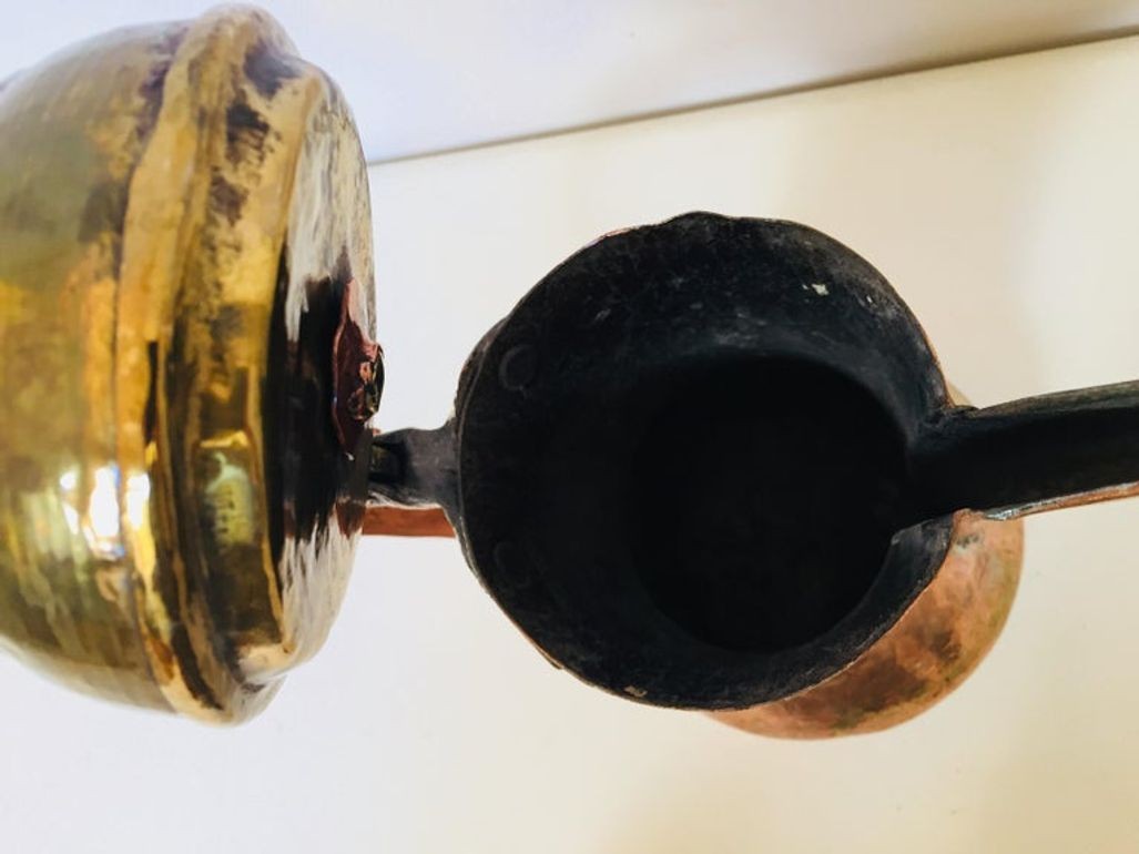 Antique Dallah Coffee Pot, Hand-Hammered Copper & Brass, Oman, 1890