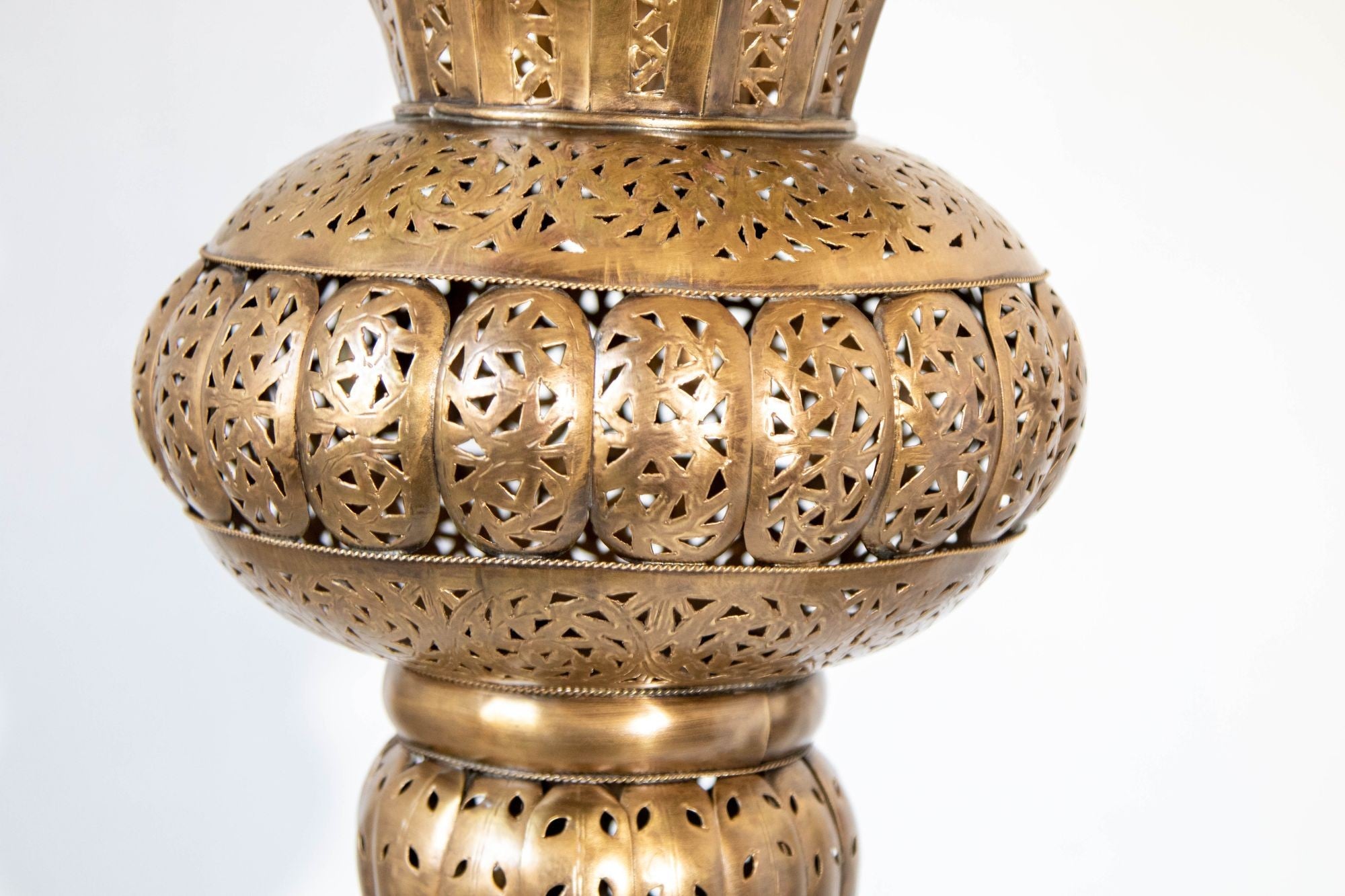 Vintage Large Moroccan Brass Chandelier in Andalus Moorish Style