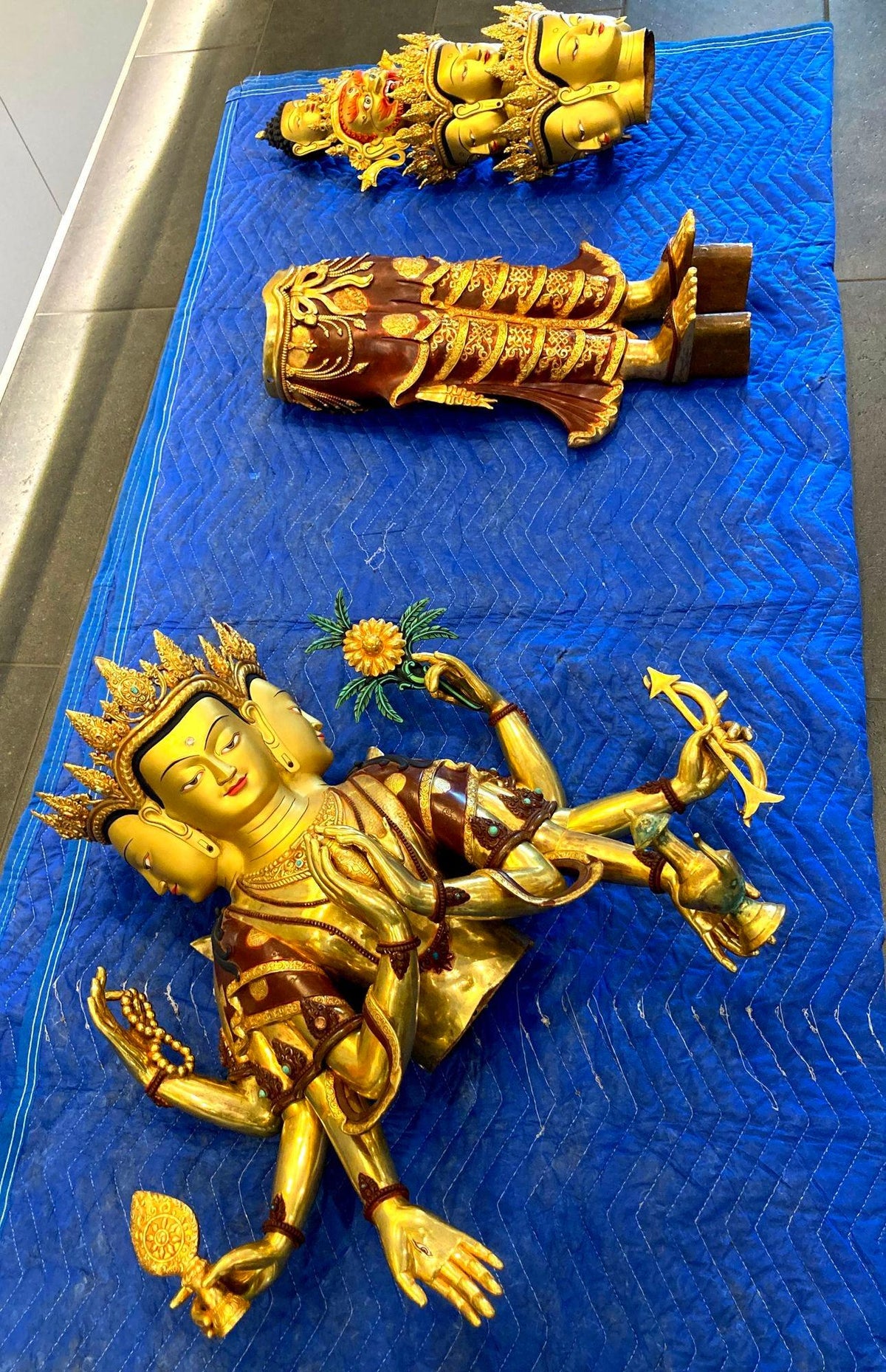 Handcrafted Oversized Gilt and Polychrome Copper Avalokiteshvara Statue, Nepal — detail view 19