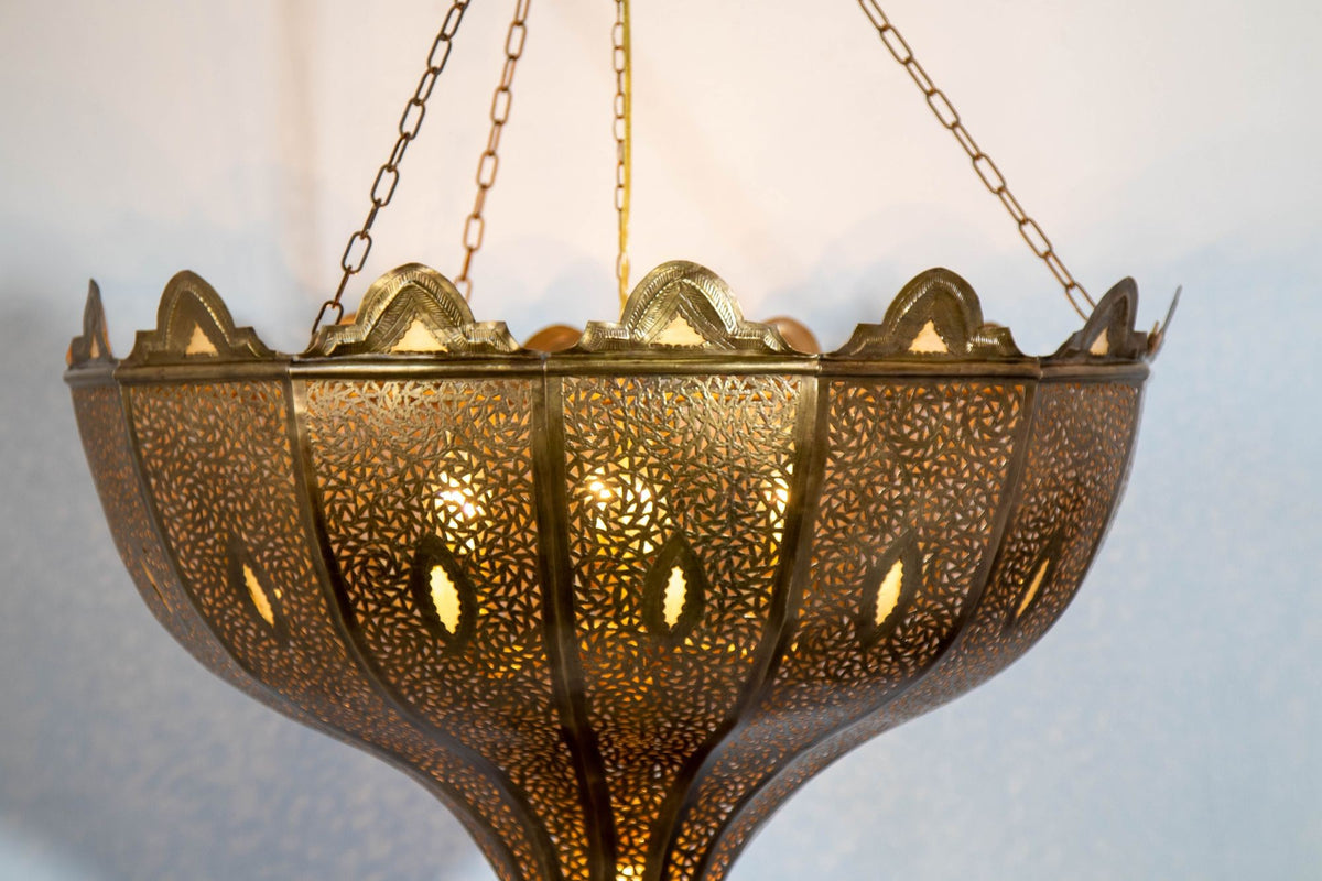 Vintage Large Moroccan Brass Chandelier in Alberto Pinto Andalus Moorish Style
