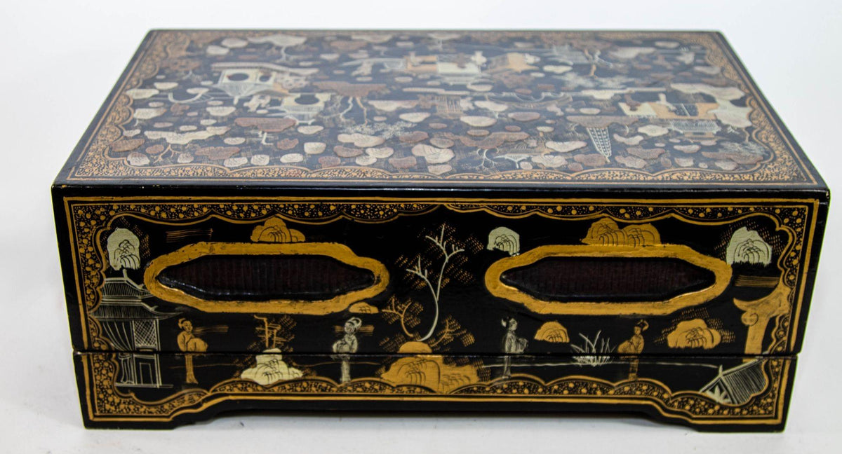 Large Chinoiserie Rectangular Black Lacquered Gilt Painted Covered Box 1950s — additional view 20