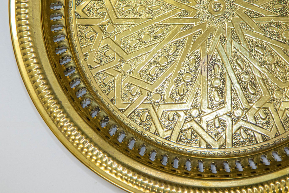 1940s Brass Moroccan Tray Hand Hammered Moorish Islamic Metalwork 13.5 in. D.