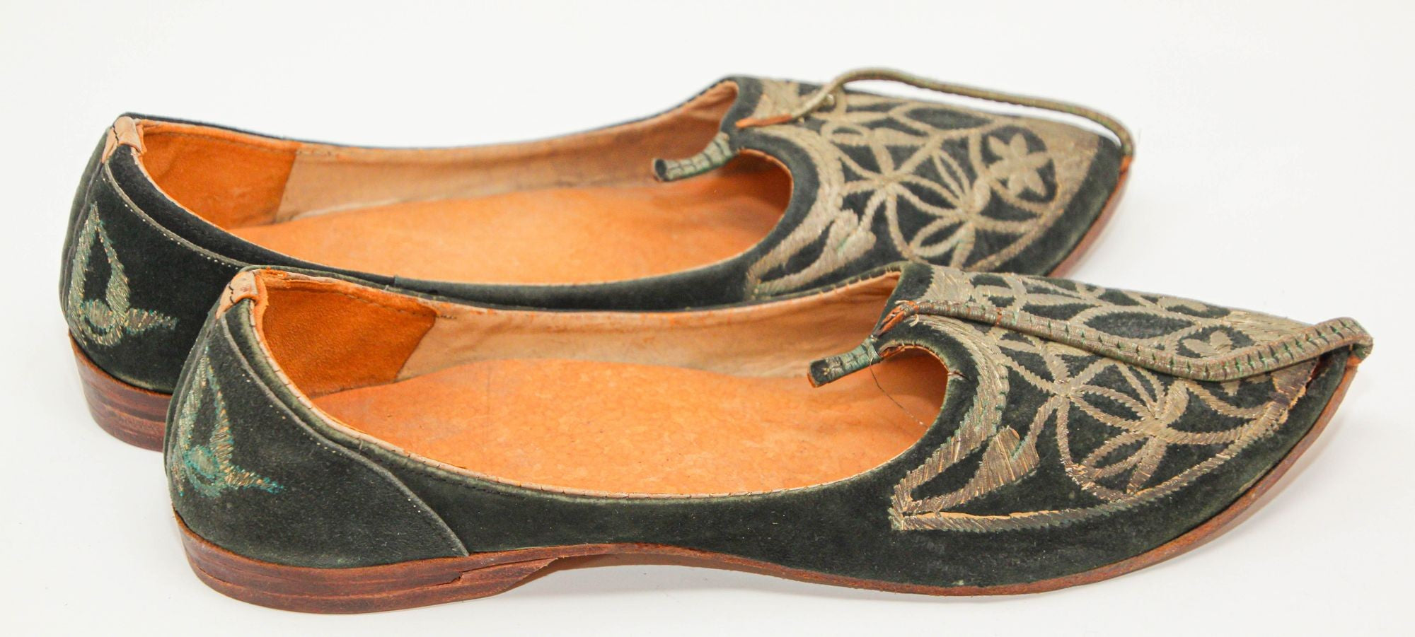 Moorish Mughal style Curled Toe Black Leather Shoes from Tony Duquette Estate
