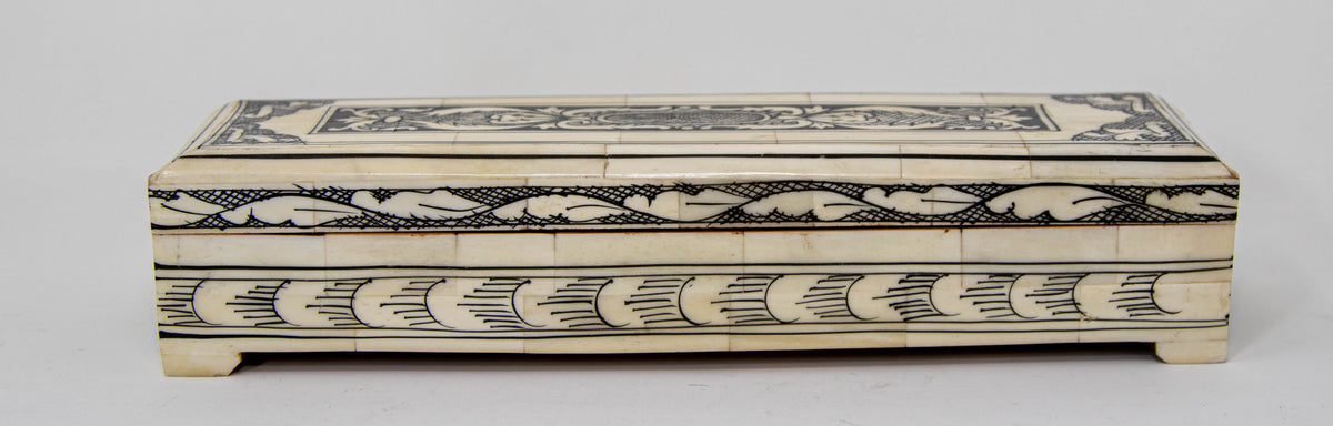 Moorish Islamic Mughal Raj Decorative Vizagapatam Carved Bone Jewelry Box India