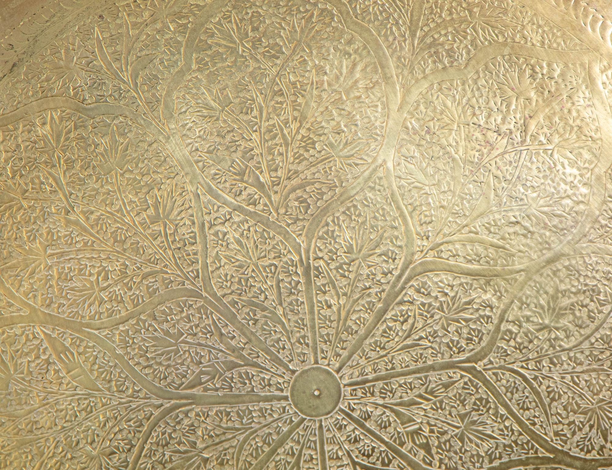 Antique Islamic Mughal Rajasthani Large Moorish Round Brass Tray with Crest Edges 30 in.