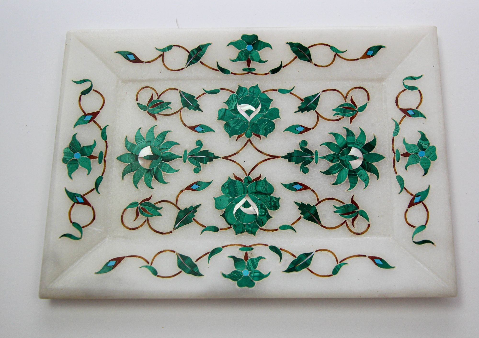 Pietra Dura White Mosaic Inlaid Marble Dish Handcrafted Agra India 1950