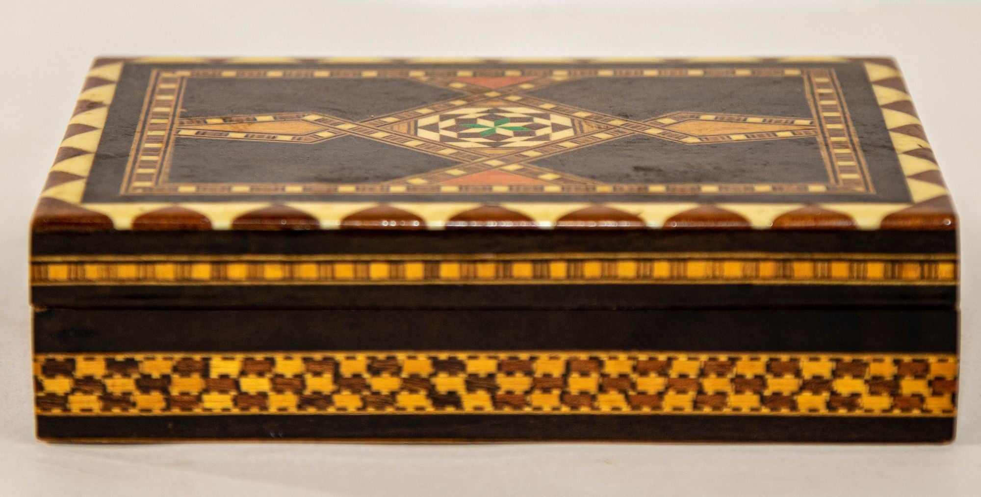 Moorish Spain Inlaid Marquetry Mosaic Box 1950's
