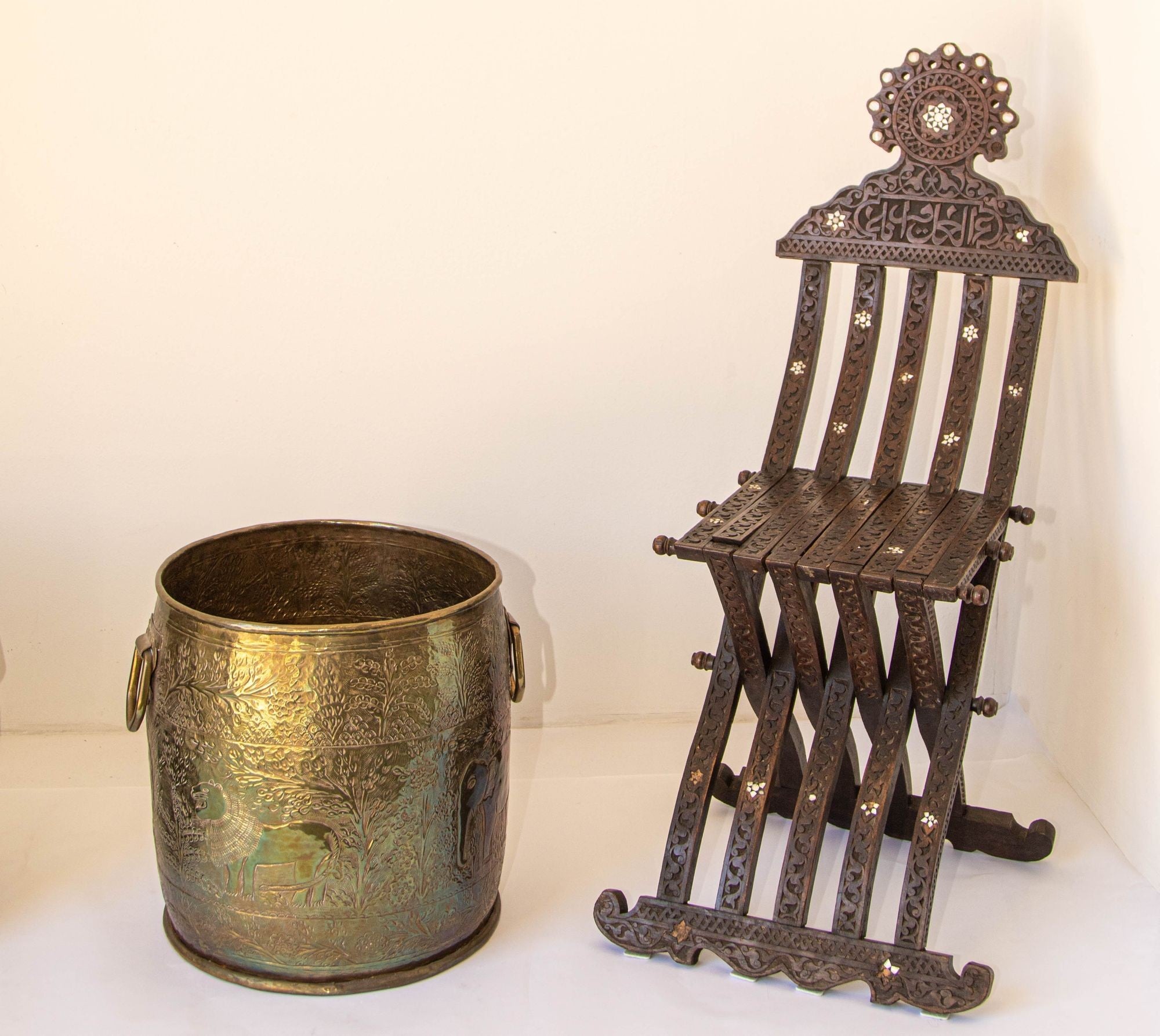 Large Vintage Polished Brass Planters Anglo Raj Hammered Jungle Design a Pair