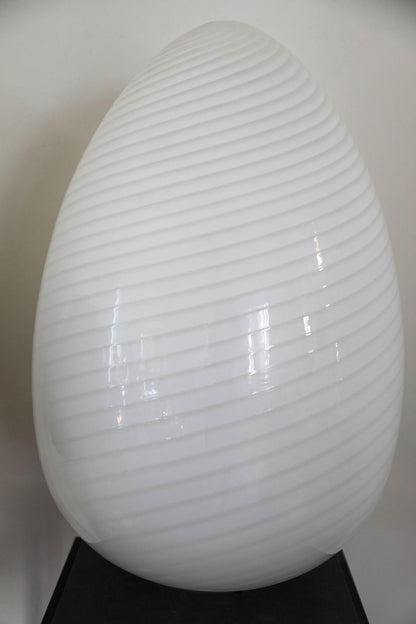 Oversized Vetri Murano White Swirl Glass Egg Table or Floor Lamp, 1970s — detail view 6