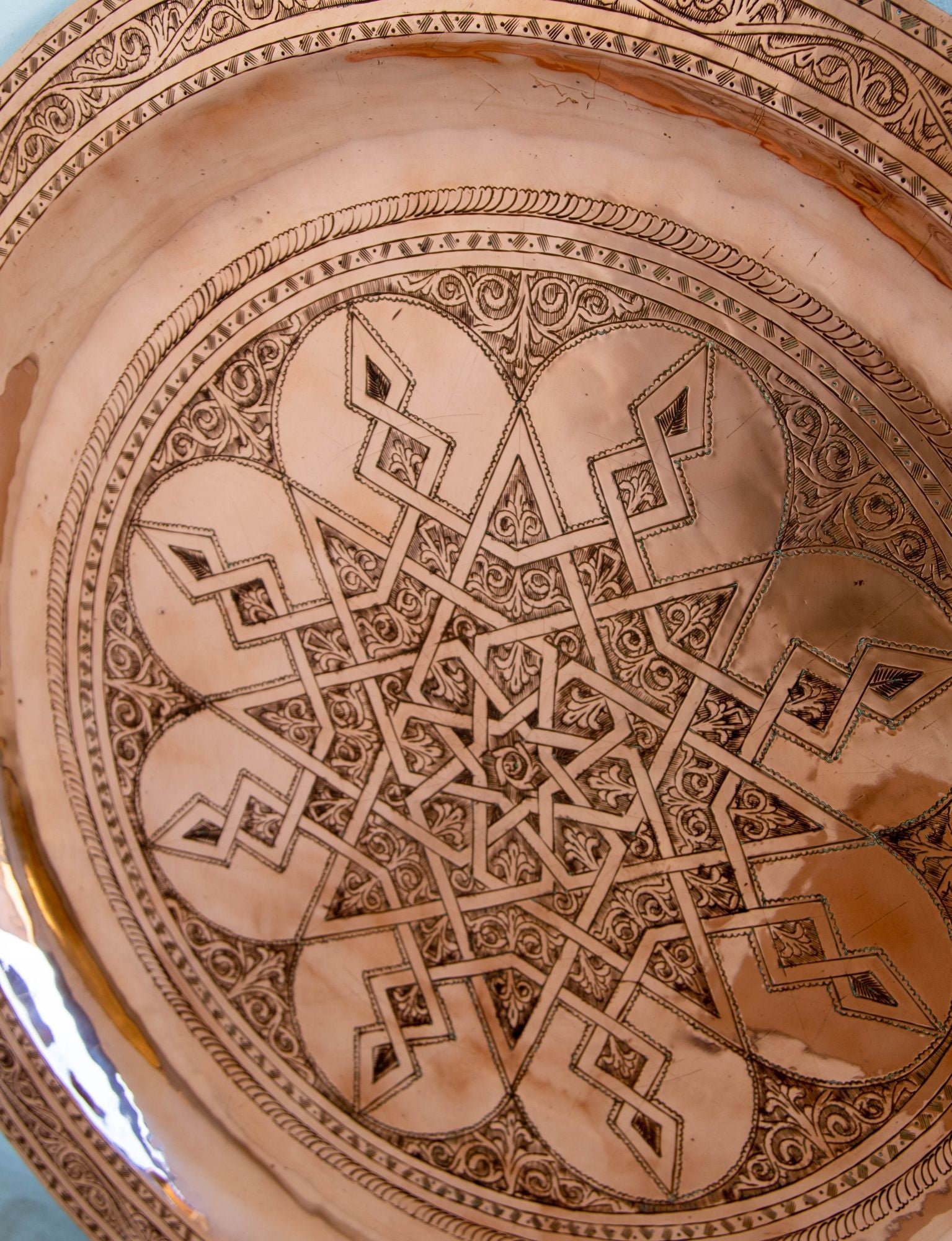 1920s Antique Hand Tooled Oversized Moroccan Metal Copper Tray 31 in. D.