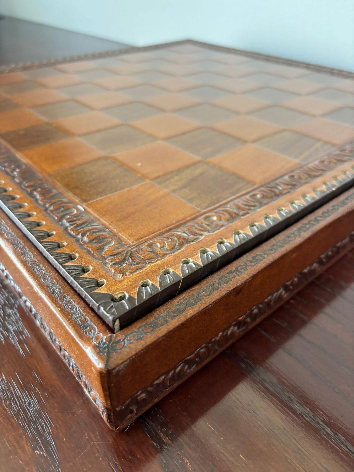 Italian Roman-Style Chess Set Cast Metal and Leather Leather Board Circa 1960 — detail view 5