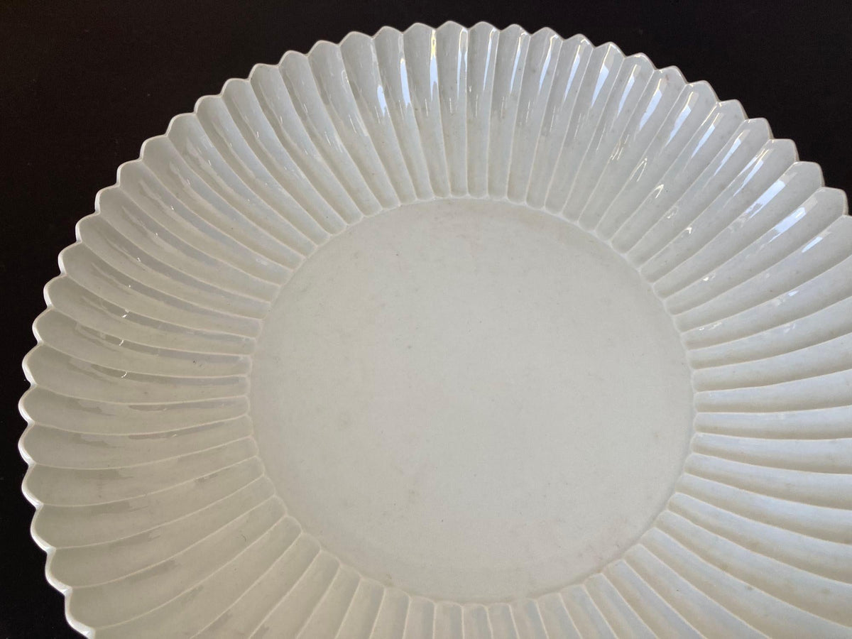 Chinese Asian White Ceramic Platter Bowl Scalloped Huge Heavy 17 in. D. — additional view 4