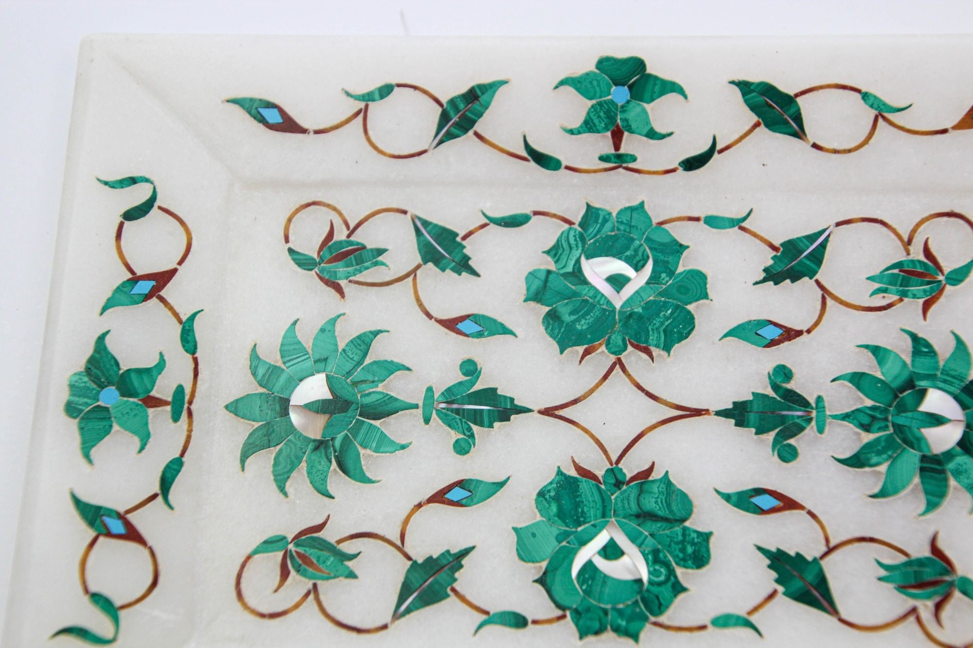 Pietra Dura White Mosaic Inlaid Marble Dish Handcrafted Agra India 1950