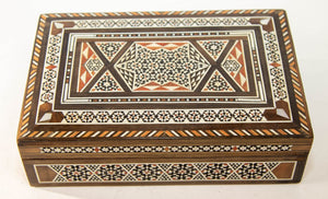 1950s Large Decorative Middle Eastern Islamic Moorish Box