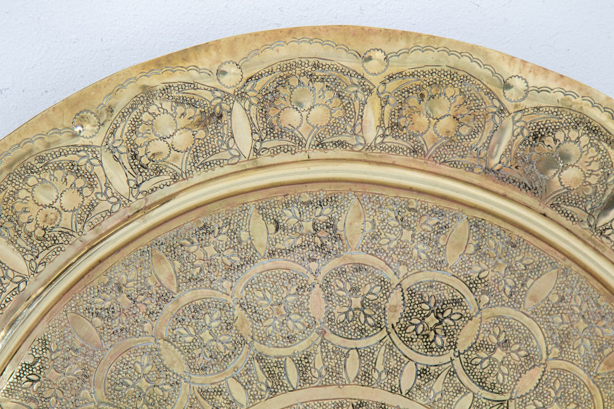 Antique Middle Eastern Round Brass Tray Islamic Moorish Style 23.5 in. Diameter