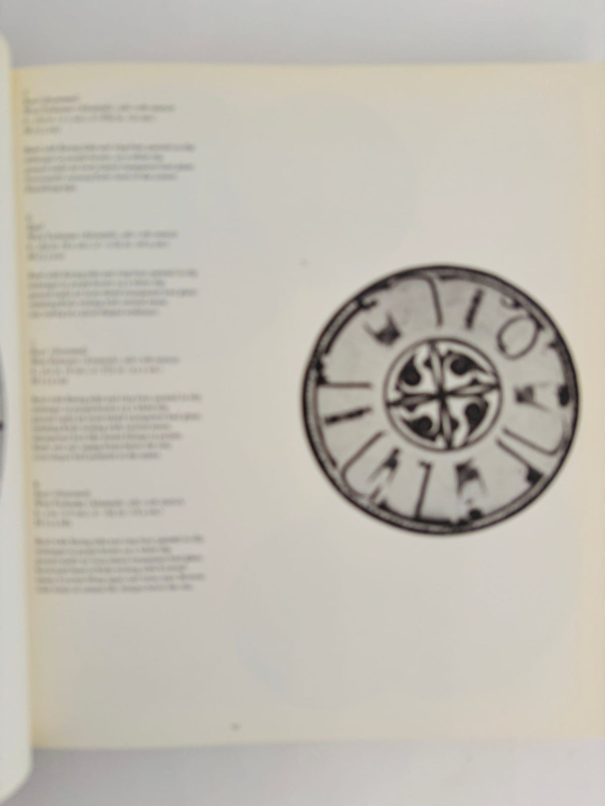 Islamic Art, The Nasli M. Heeramaneck Collection January 1, 1973 Paperback Book