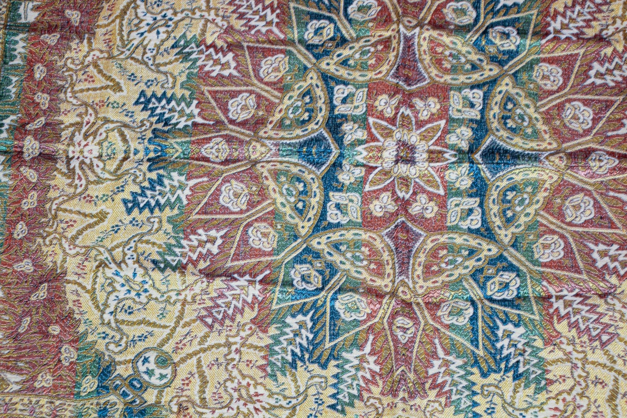 1940s Granada Islamic Spain Textile with Arabic Calligraphy Writing