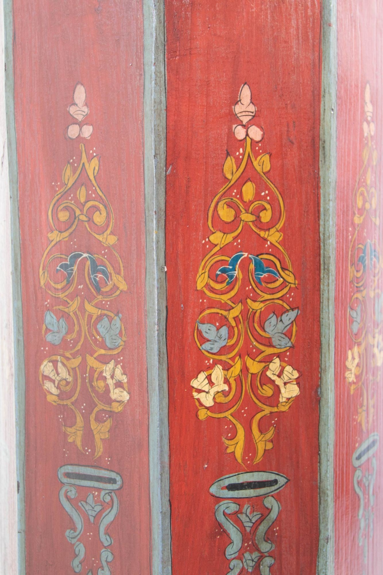 Moroccan Moorish Pedestal Octagonal Table 1960s