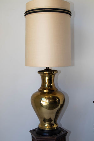 Polished Brass Large Scale Hollywood Regency Moroccan Urn Table Lamp 1950's