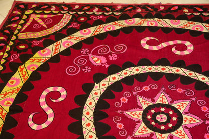 Vintage Suzani Uzbekistan Embroidered Textile Red and Black — additional view 5