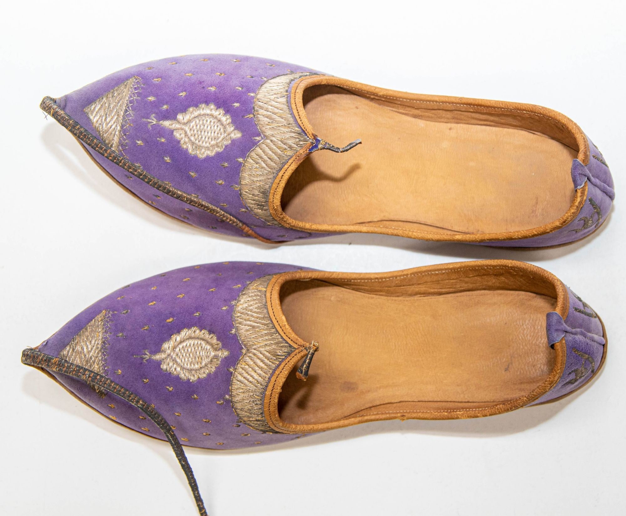 Antique Leather Purple Velvet Suede Mughal Raj Moorish Shoes Gold Embroidered