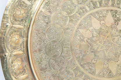 Antique Middle Eastern Round Brass Tray Islamic Moorish Style 23.5 in. Diameter