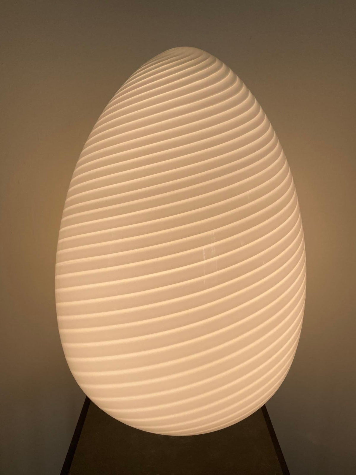 Oversized Vetri Murano White Swirl Glass Egg Table or Floor Lamp, 1970s — detail view 9