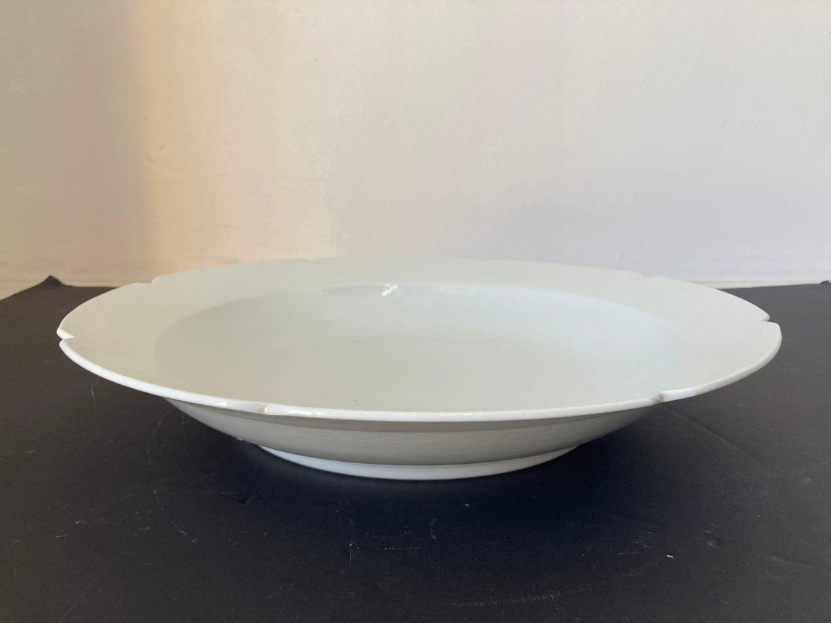 Chinese Asian White Ceramic Platter Bowl Scalloped Rim Huge Heavy 18.25 in. D. — additional view 7
